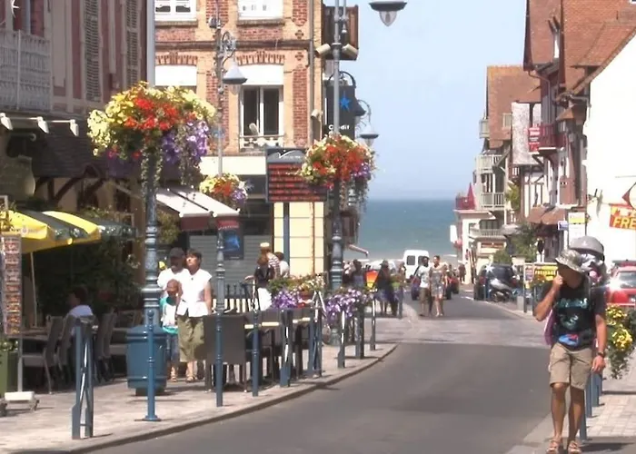 Appartement 50 M De La Proche Deauville *